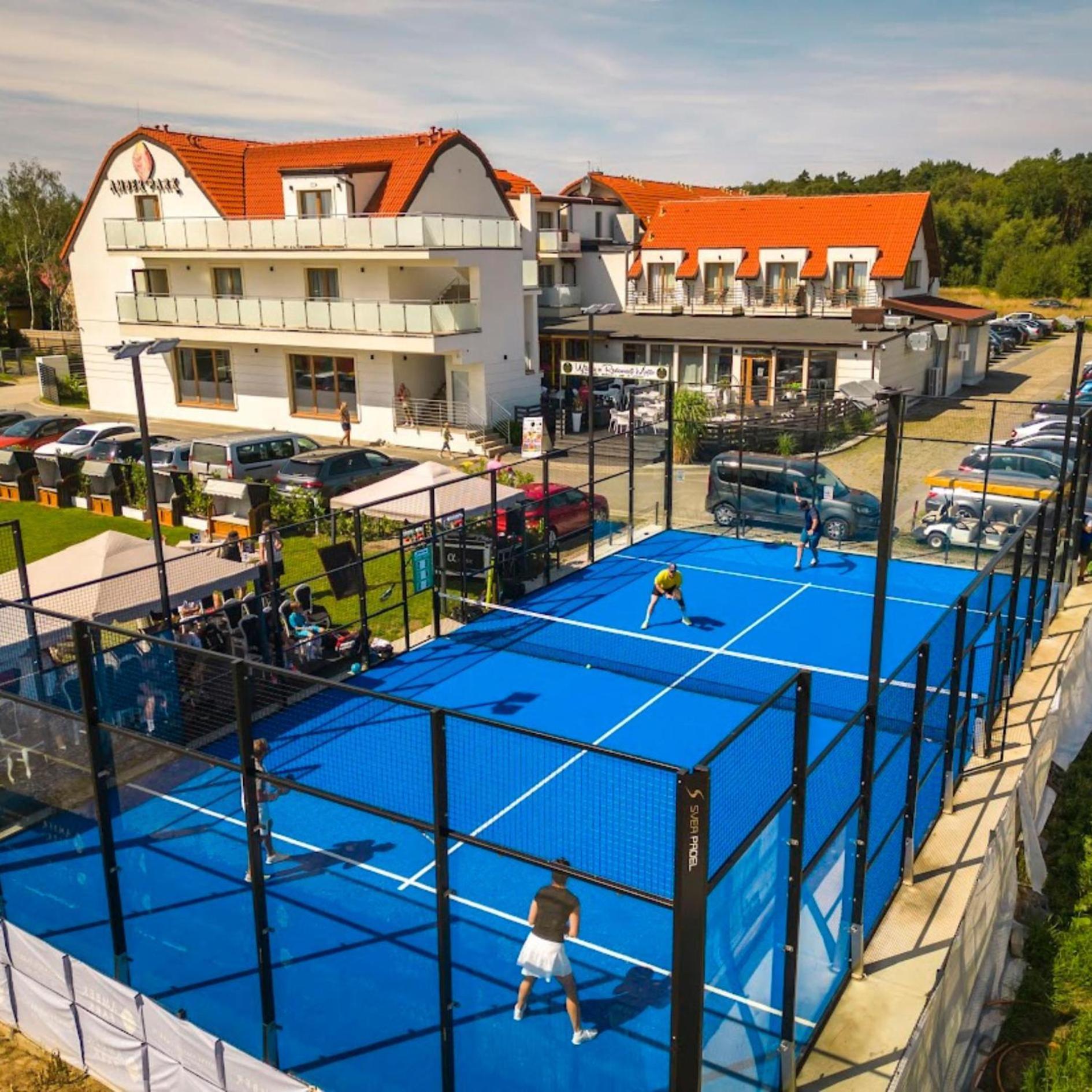 Olivina Park Spa - Domki Z Dostepem Do Krytego Basenu, Saun, Wyzywienia I Atrakcji Dla Dzieci Niechorze Exterior foto