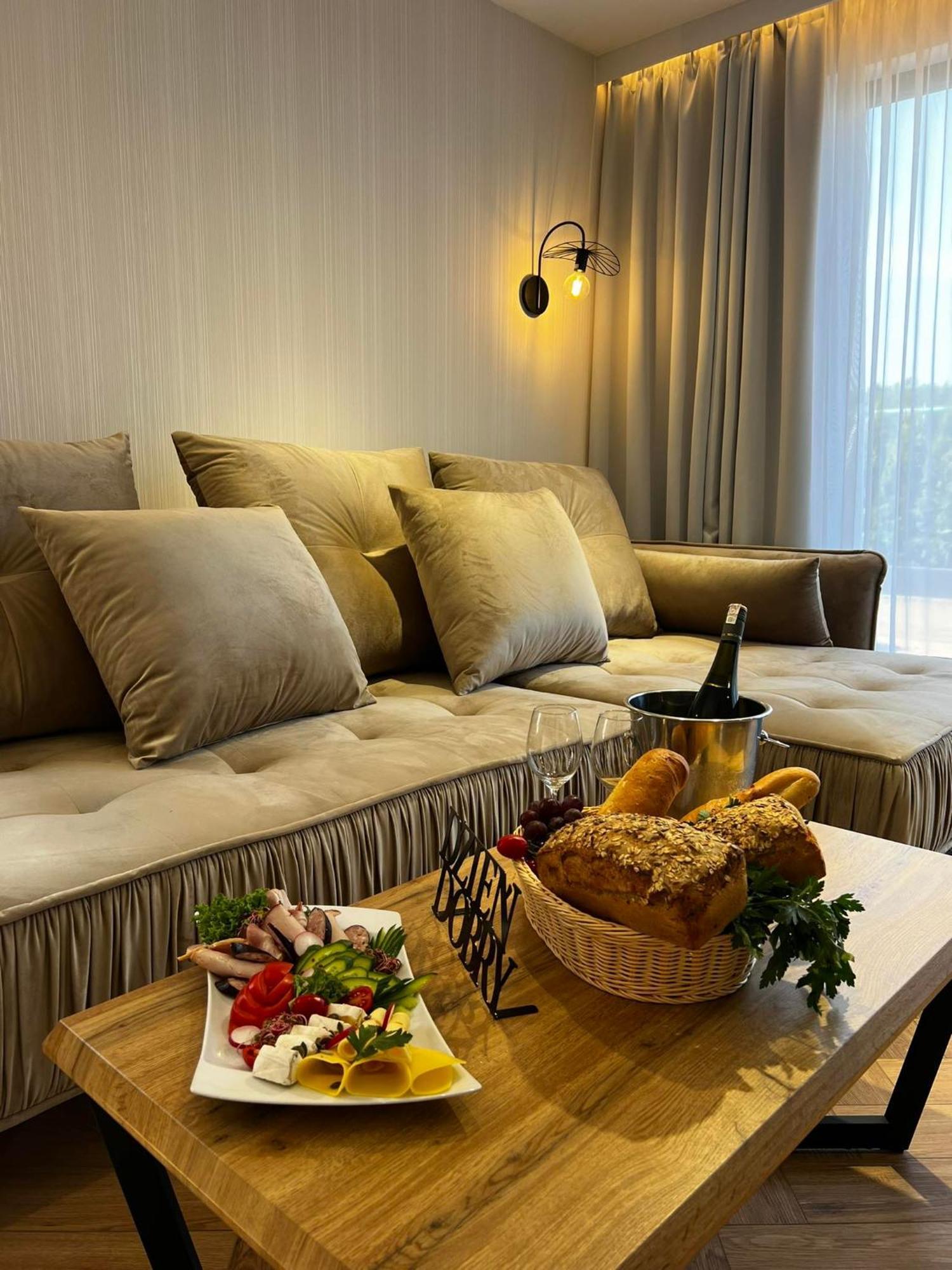 Olivina Park Spa - Domki Z Dostepem Do Krytego Basenu, Saun, Wyzywienia I Atrakcji Dla Dzieci Niechorze Exterior foto