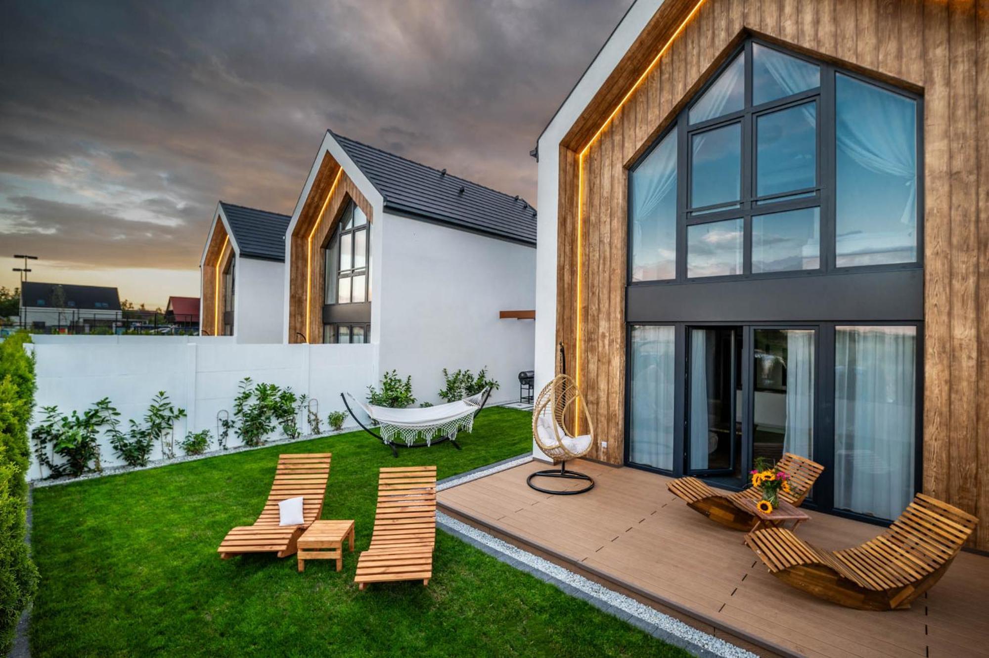 Olivina Park Spa - Domki Z Dostepem Do Krytego Basenu, Saun, Wyzywienia I Atrakcji Dla Dzieci Niechorze Exterior foto