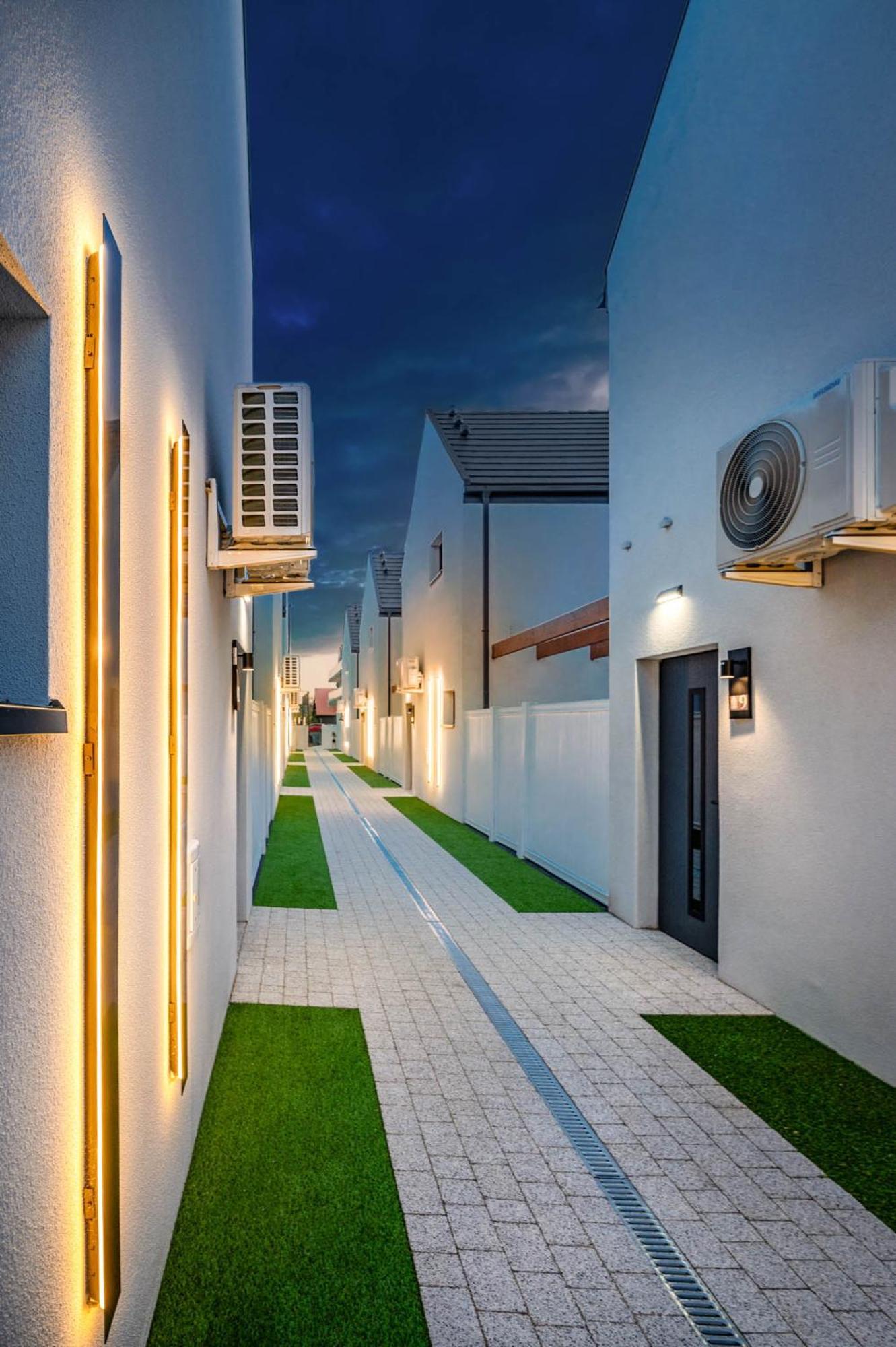 Olivina Park Spa - Domki Z Dostepem Do Krytego Basenu, Saun, Wyzywienia I Atrakcji Dla Dzieci Niechorze Exterior foto
